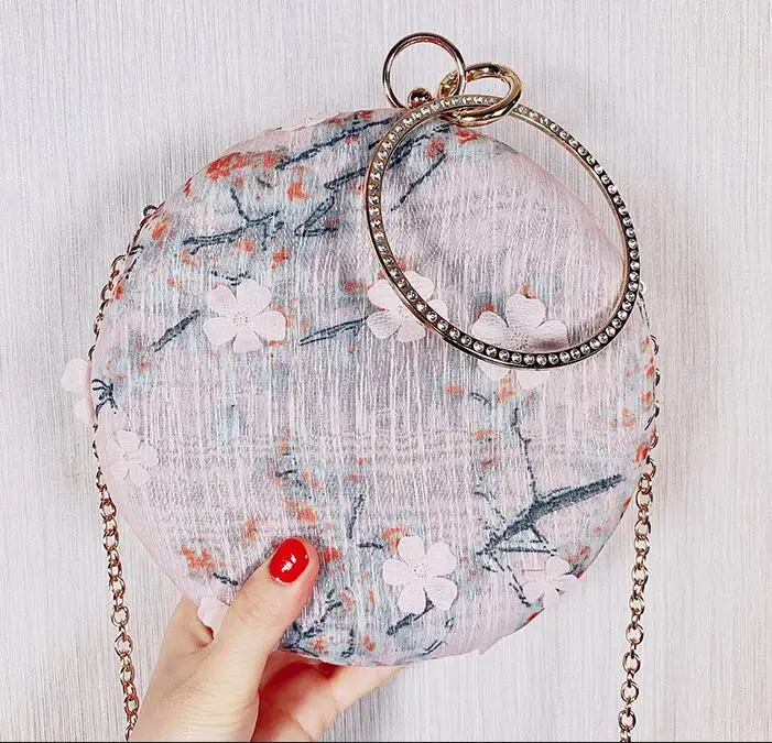 Women Bag Pink Angelatracy, Новое поступление, форма сердца, 3D Цветочный замок с вышивкой, металлическая оправа, для женщин, девушек, клатчи на день, вечерняя сумка, сумка через плечо - Цвет: Women Bag Pink