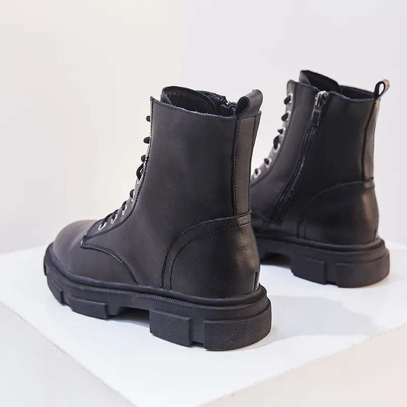 12428909537_1455786900