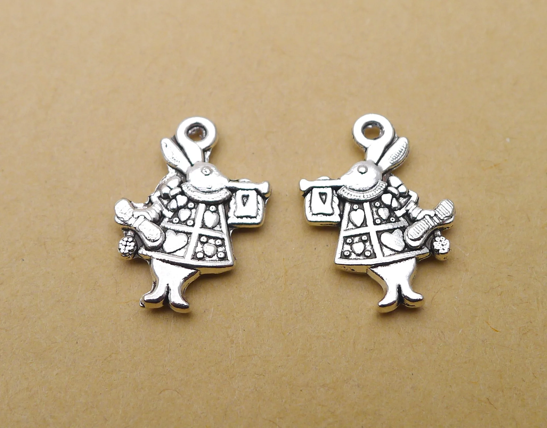 

Charm for making jewelry 10pcs 20x15mm antique silver color rabbit charms