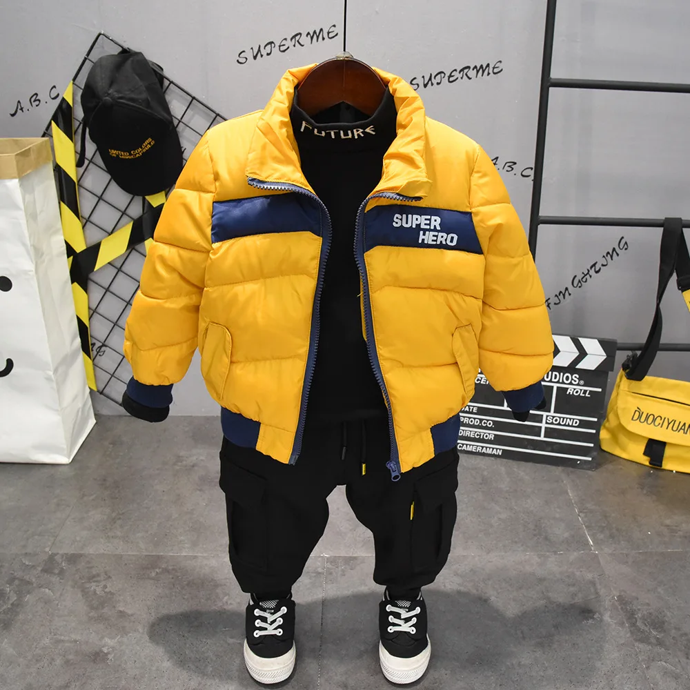 yellow 3pcs sets Новая зимняя детская одежда пуховпуховые куртки для маленьких мальчиков, Комплекты пуховпуховые пальто для мальчиков+ бархатная футболка+ штаны, комплекты из 3 предметов, пуховые пальто - Цвет: yellow 3pcs sets