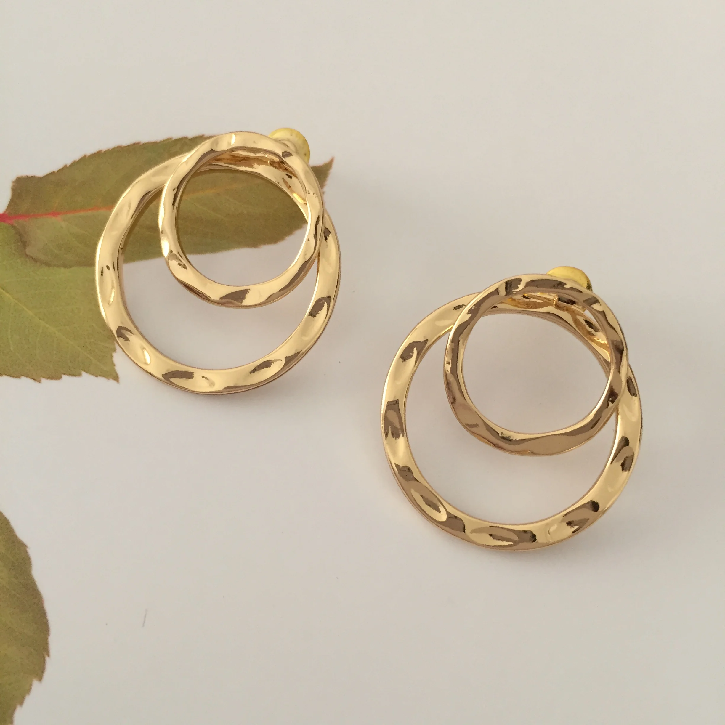 Brinco Dourado Duplo