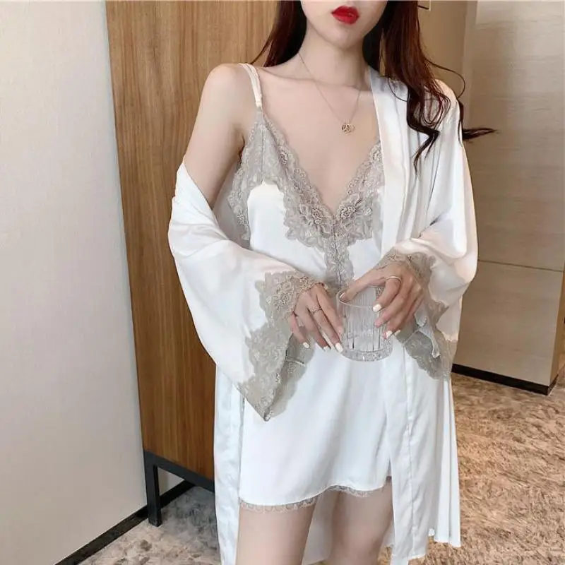 

Пикантный белый свадебный халат, ночная рубашка, женская одежда для сна, халат, кружевная ночная рубашка с глубоким V-образным вырезом на подтяжках, домашняя одежда, костюм