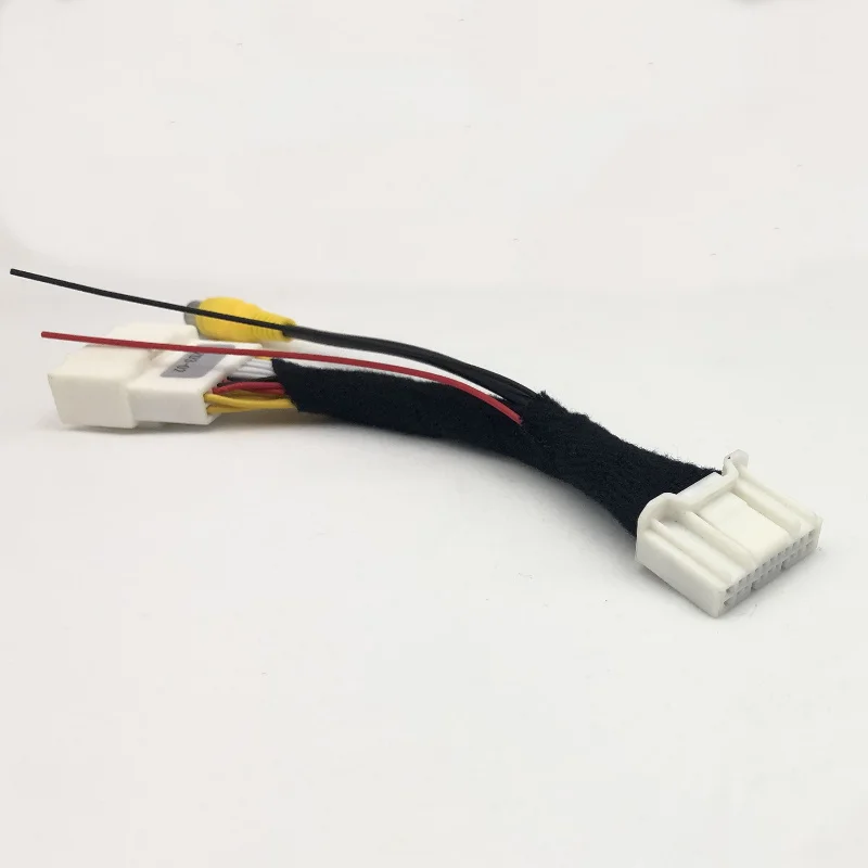 

C20 for Mazda 3 Hatchback ATENZA Reversing Camera to OEM Monitor without Damaging the Car Wiring Connection Cable