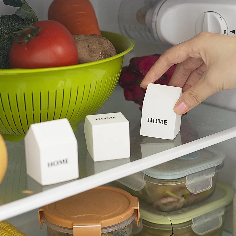 Diatomite moisture-absorbing dry block refrigerator moisture-regulating adsorbing peculiar smell and preventing moisture