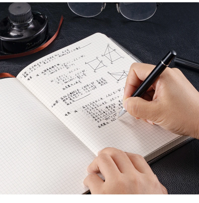 preto plutônio couro minimalista notebook com caneta loop clássico softcover personalizado em branco dot grid journal sem data planejador