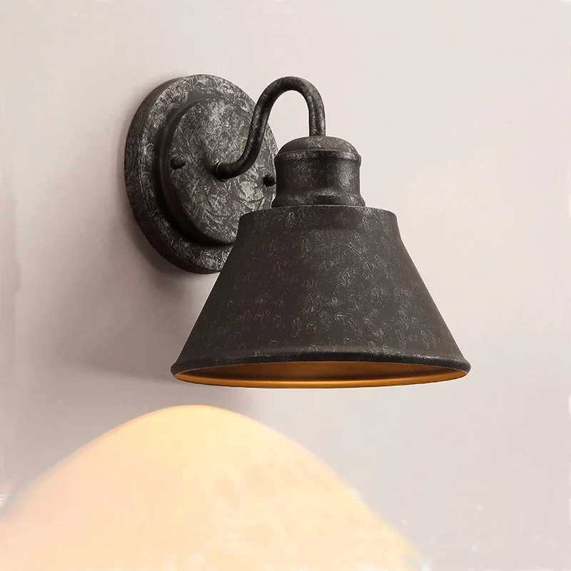 

American Rural loft retro exterior wall waterproof wall lamp corridor bedroom bedside mirror iron led wall lamp