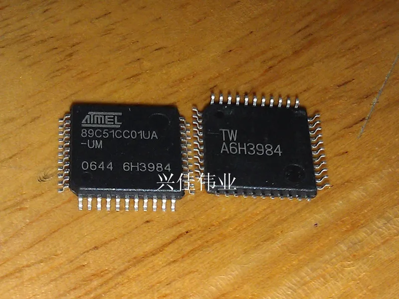AT89C51CC01UA-UM 89C51CC01UA-UM QFP-44