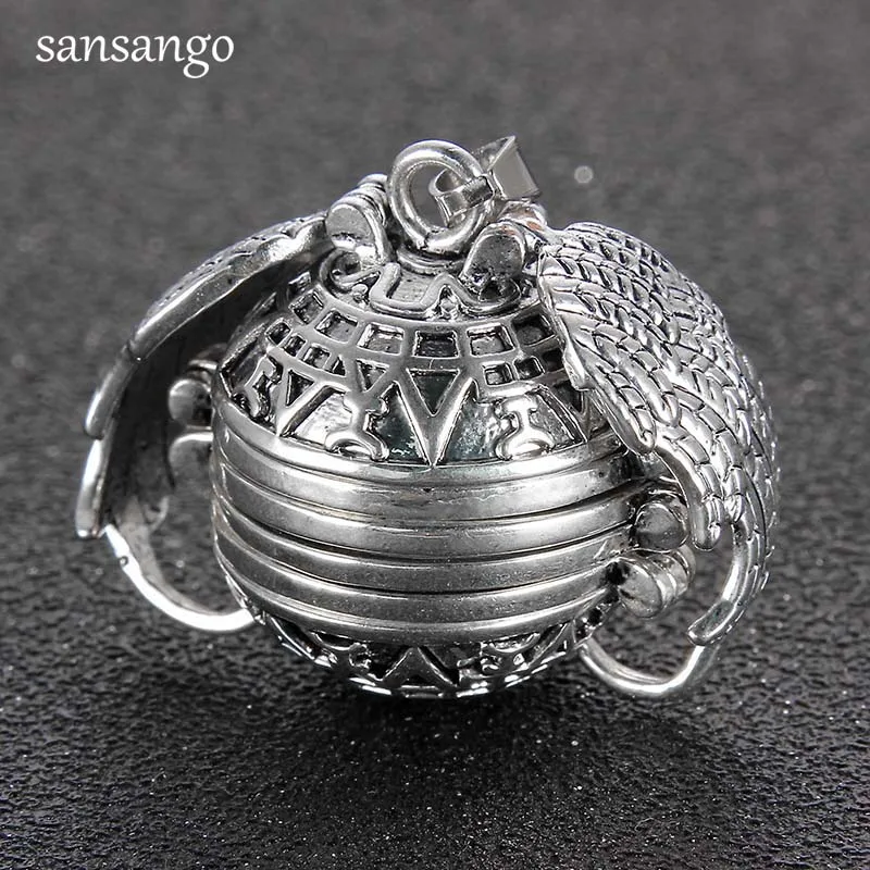 

Fashion Album Box Necklace Memory Float Magic 4 Photo Pendant Necklace Pattern Angel Wing Flash Box