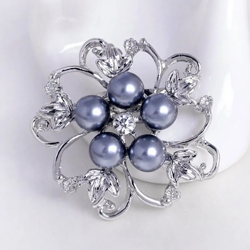 

High Women Simulated Pearl Rhinestone Brooch Pin Clip Pin Crystal Hollow Flower Brooches Jewelry KTC 66
