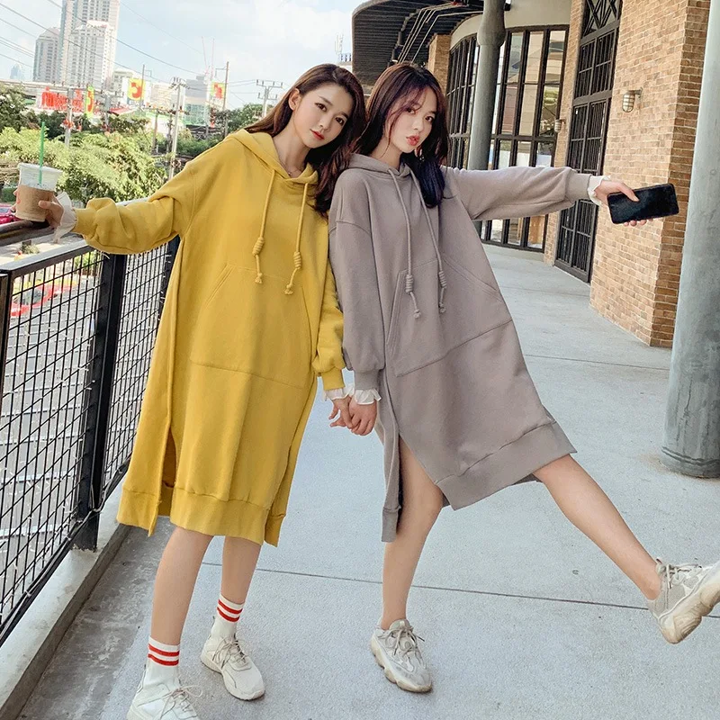 

Photo Shoot CHIC College Style Moonlight Gray Loose-Fit Mid-length Hooded Lace-up Side Slit Best Friend Hoodie Dress