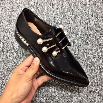 

Pearl Embellished Black Oxfords Pointed Toe Patend Leather Office Lady Shoes British Brogues Genuine Leather Flats