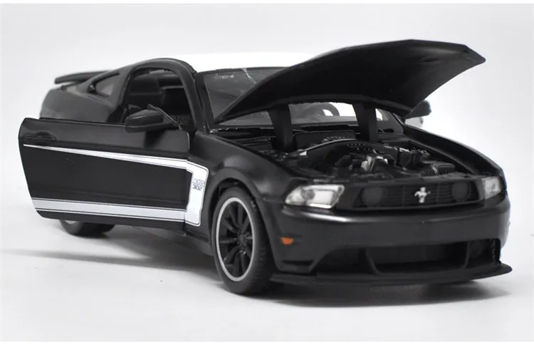 Изысканная серия 1:24 Ford BOSS 302 модель сплава, моделирование литья под давлением Расширенная коллекция и Подарочное украшение