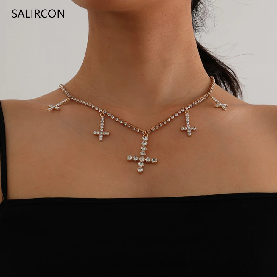 

Salircon Fashion Cross Pendant Choker Necklace Shiny Rhinestone Chain Collares Tennis Necklace For Women Punk Gold Color Jewelry
