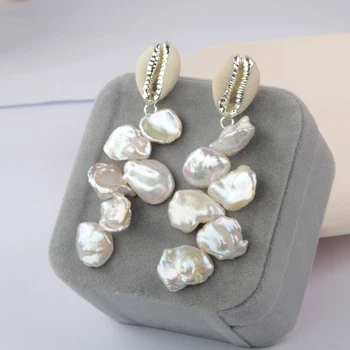 

BOROSA Natural White Pearl Beaded Dangle Earring Silver Plated Cowrie Shell Long Statement Earring for Women HD0197