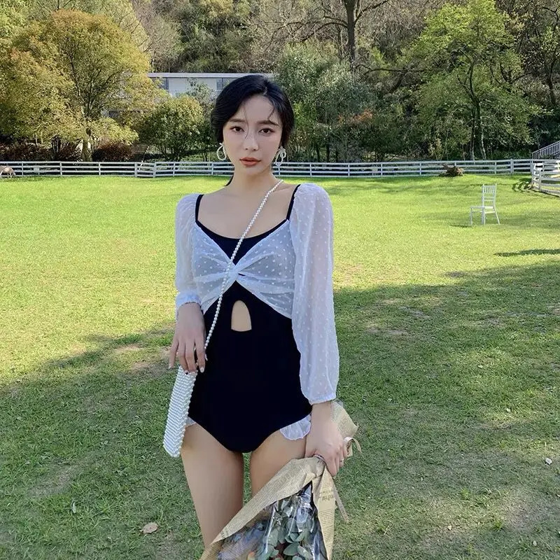 

One-Piece Swimsuit Female Korean Long-Sleeved Sexy Thin Hot Spring Breast Gathered Swim Suit 2022 New Fashion Summer Swimwear