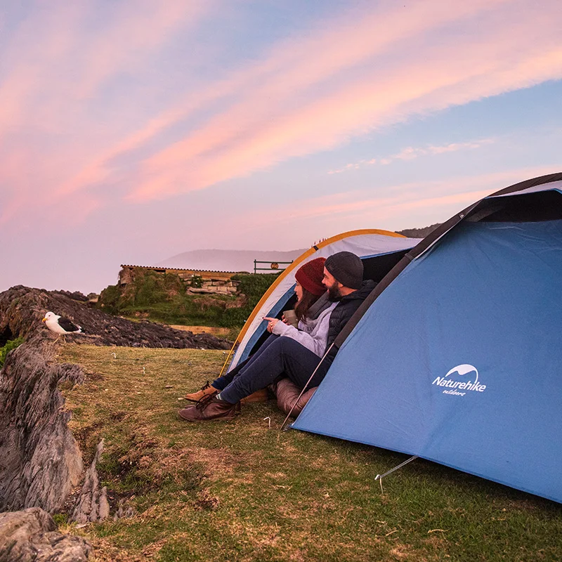 Палатка Naturehike на 3 человек для всей семьи большая двухслойная с защитой от ветра и
