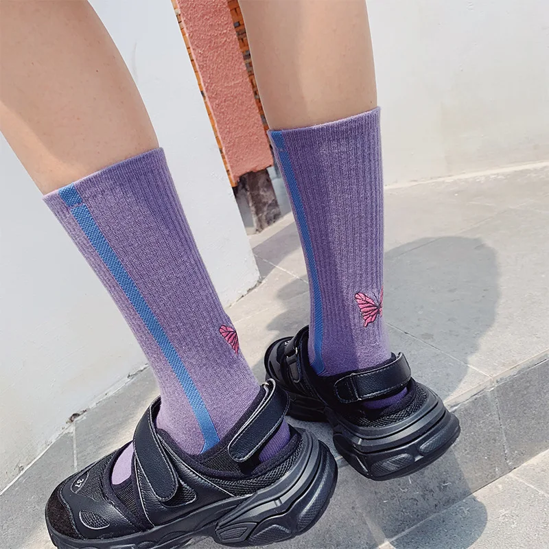 SP& CITY/Уникальные хлопковые носки с вышитыми бабочками; женские носки в полоску; трикотажные высокие носки контрастного цвета; носки для девочек в стиле Харадзюку