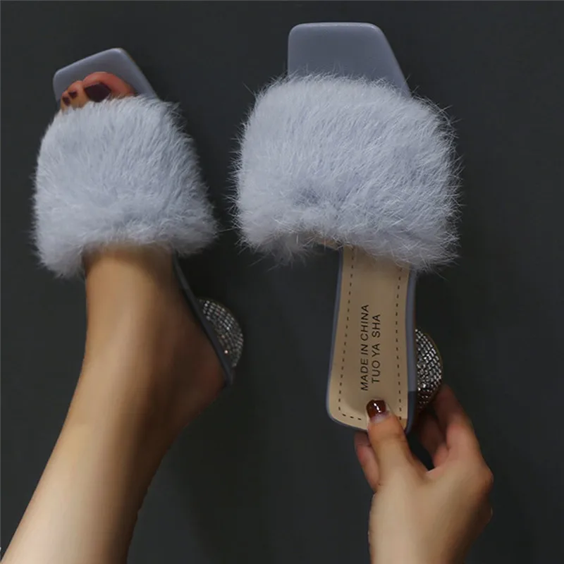 Women Flip Flop Fashion Square Toe Winter Round Heels Crystal Slippers Solid Sweet Pantuflas Mujer Solid Faux Fur Home Slipper 5