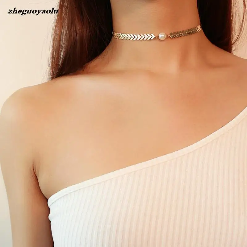 

New Round Fish Bone Flat Shape Gold Necklace Simple Flat Chain Jewelry Personality Simple European Style Wave Pearl Necklace