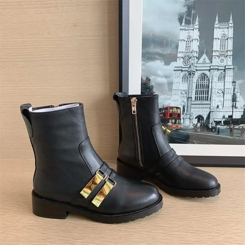 Г., зимние женские ботильоны Роскошная Брендовая женская обувь в байкерском стиле с круглым носком и металлическим украшением женская обувь, Botas Feminina