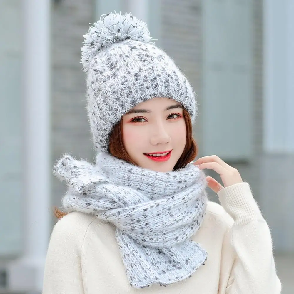 white Зимние женские вязаные наборы шарф шапка плюс бархатные толстые шляпы женская теплая шапка длинный шарф Набор для девочек ветрозащитная белая шапка бини - Цвет: white