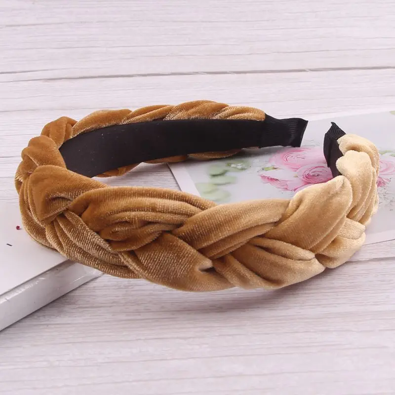 1 New Velvet Hairband For Women Ladies Headband Solid Color Braid Hair Hoop Fashion Headwear Female Hair Accessories - Цвет: 1