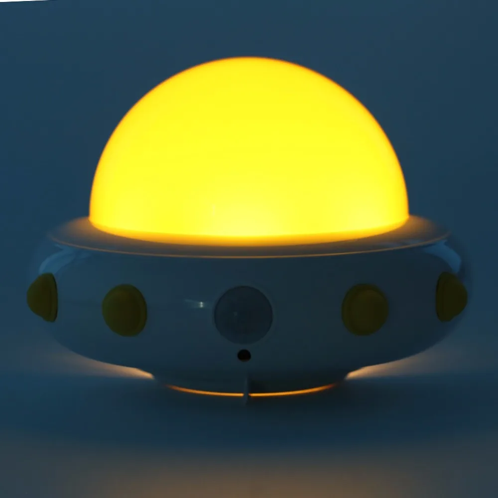 Новинка, креативный милый светодиодный светильник в форме НЛО с пультом дистанционного управления, ночник, заряжаемый через USB, настольная лампа, Детский Светильник для спальни