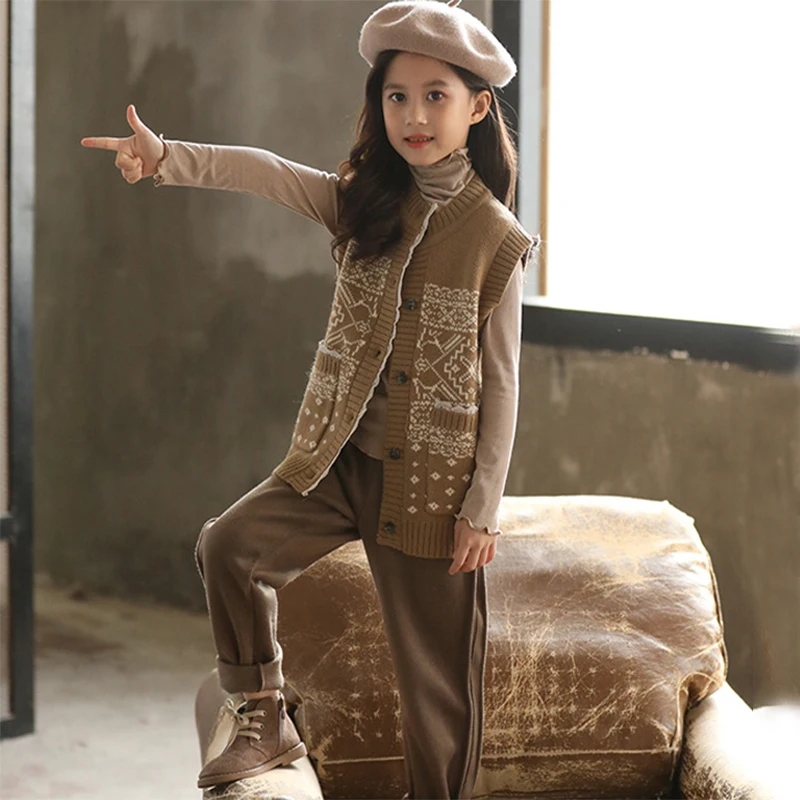 

2019 Autumn and Winter New Girls Knitted Vest Fashion Baby Girls Cardigan Personality Casual Kids Knitting Vest for Girls,