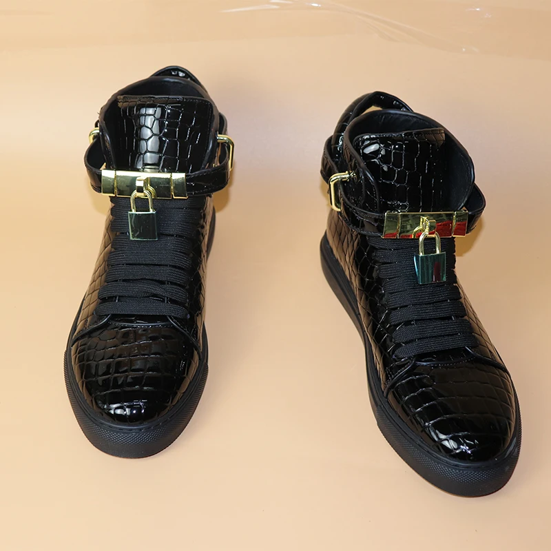Phenkang Men Embossed Crocodile High Top Sneakers Lock Lace Red Flats Real Leather Designer Boots Men&lsquo;s Casual Shoes