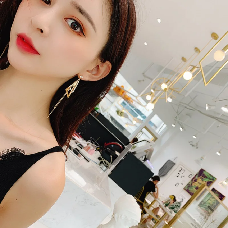 11186450427_1148175754