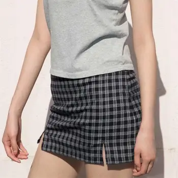 

2020 summer new high-waist plaid half skirt retro BM wind wild thin split short skirt bag hip skirt