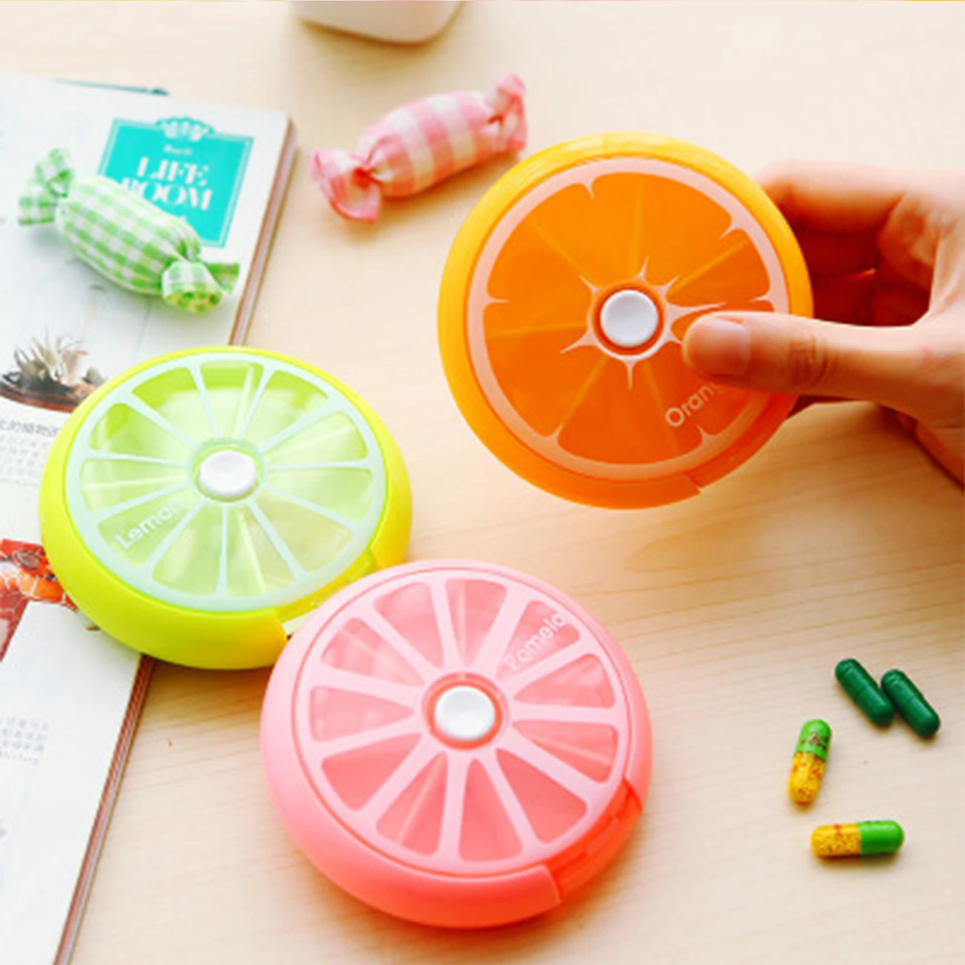 

Weekly Rotating Travel Pill Box Pills Organizer Case Pocket Pill Case Home Medicine Box 7 Days Pill Container Storage Capsule
