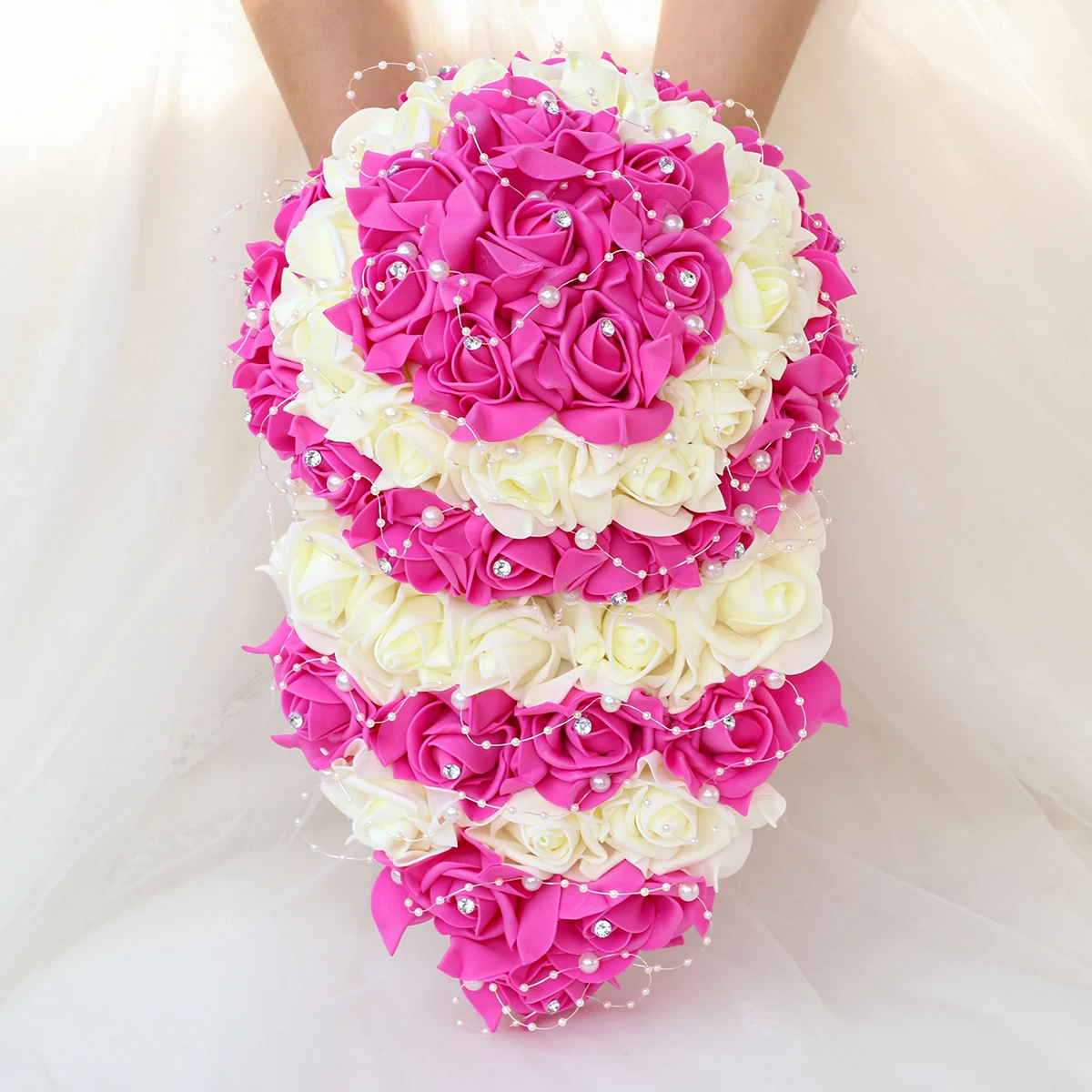 

Elegant Waterfall Pearl Lmitation Roses Hand-held Flowers Bridal Wedding Sale Wedding Bouquet Party Supplies Handmade PE338