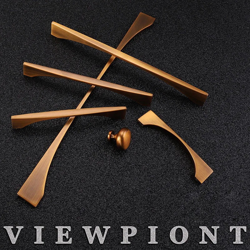 11968436351_1939124350