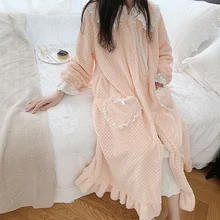 Фланелевый Халат женский зимний длинный халаты для женщин Романтическая Ночная сорочка халат сладкий пижамы зимний банный Халат