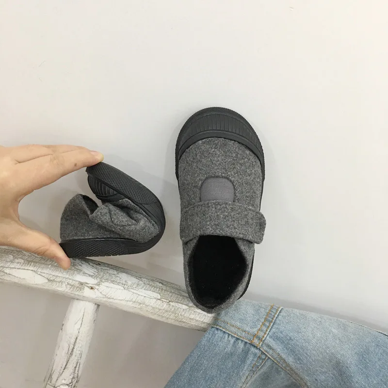 

Lightweight Men's Thick Soft-Sole Kindergarten Autumn And Winter Velcro Shoes Second Cotton plus Velvet Girls Woolen Zhejiang Pr