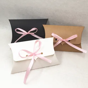 

30pcs/pack Pure White Pillow Shape Paper Box Kraft Craft Gift Packaging Box + Ribbon, Wedding Event Favor Candy Wrapping Boxes