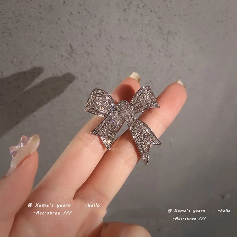 Sense Inlaid Rhinestone Bow Shaped Brooch Korean Evening Dress Suit Accessories Jewelry Fashion Pin For Woman in 2021