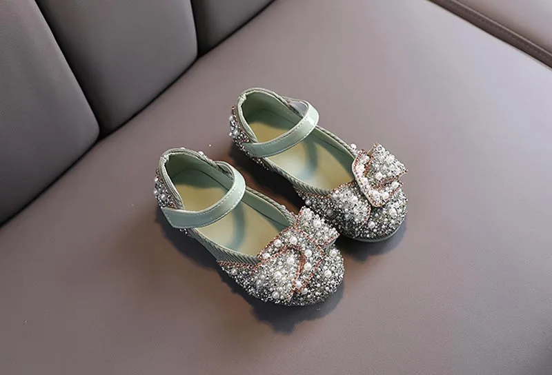 New Girls Princess Shoes Childrens Leather Pearl Rhinestones Shining Shoes Baby Kids Shoes For Party and Wedding Spring Summer leather girl in boots