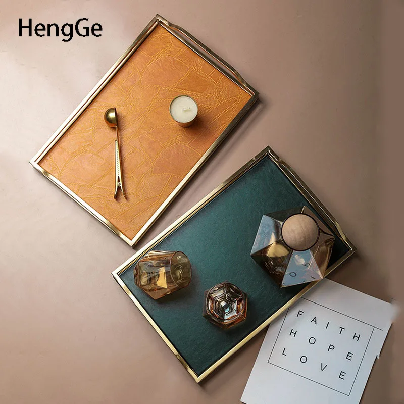 

Легкий роскошный золотой железный поднос в скандинавском стиле для украшения дома, тарелка для хранения в гостиной, журнальный столик, настольный декоративный чайный набор, подносы