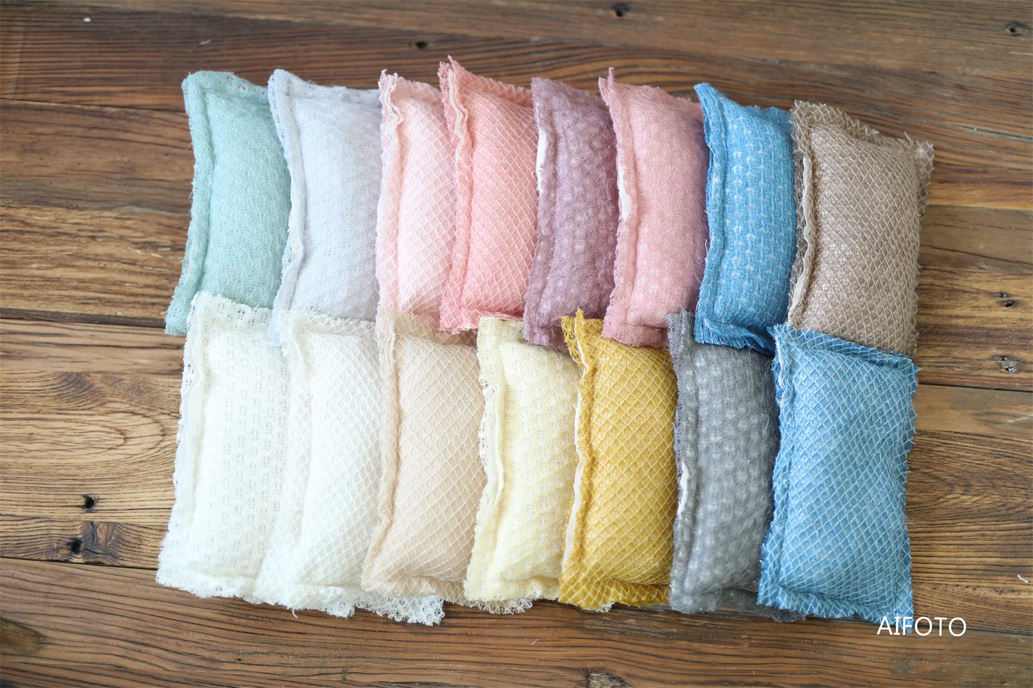 Newborn Photography Props Patchwork Heart Lovely Toy Posing Mini Pillow Baby Photo Props for Photography Fabric Accessories Set 2