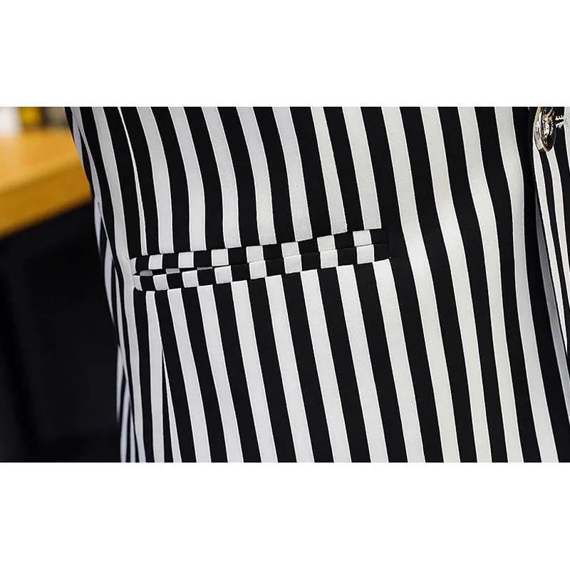 Men Blazer 2019 New Arrival Spring And Autumn Male Leisure Suit Thin Stripe Coat Single Button Casual Korean Style X12 Men Blazer 2019 New Arrival Spring And Autumn Male Leisure Suit Thin Stripe Coat Single Button Casual Korean Style X12