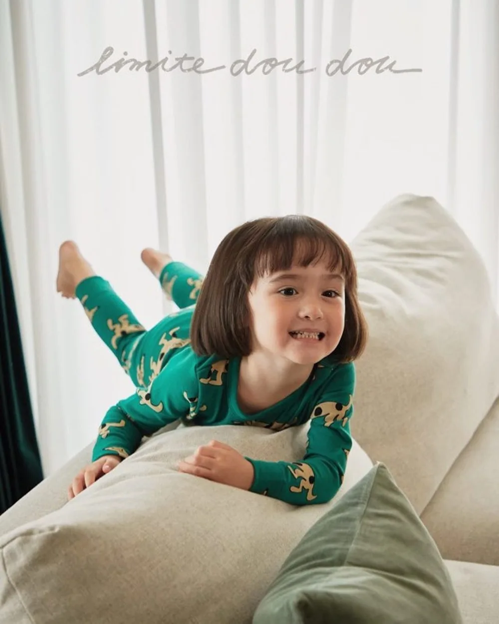 21659823394_826651469