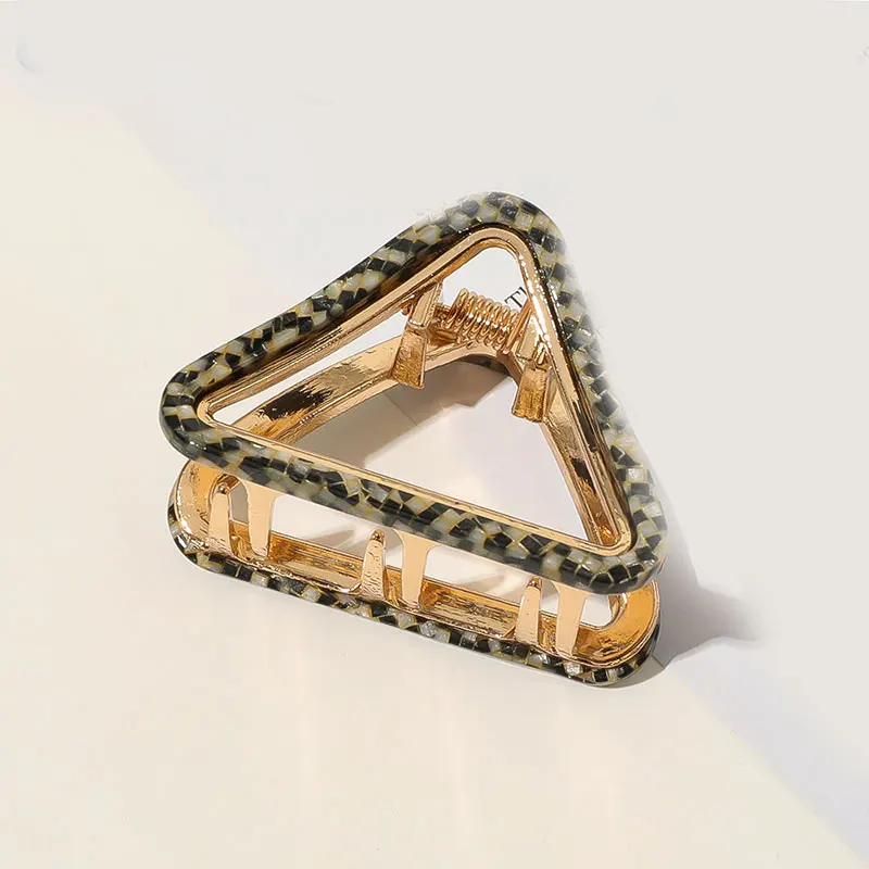 Details about   Women's Triangle Acetate Hair Claws Geometric Clamps Hair Crab Alloy Hair Clip 