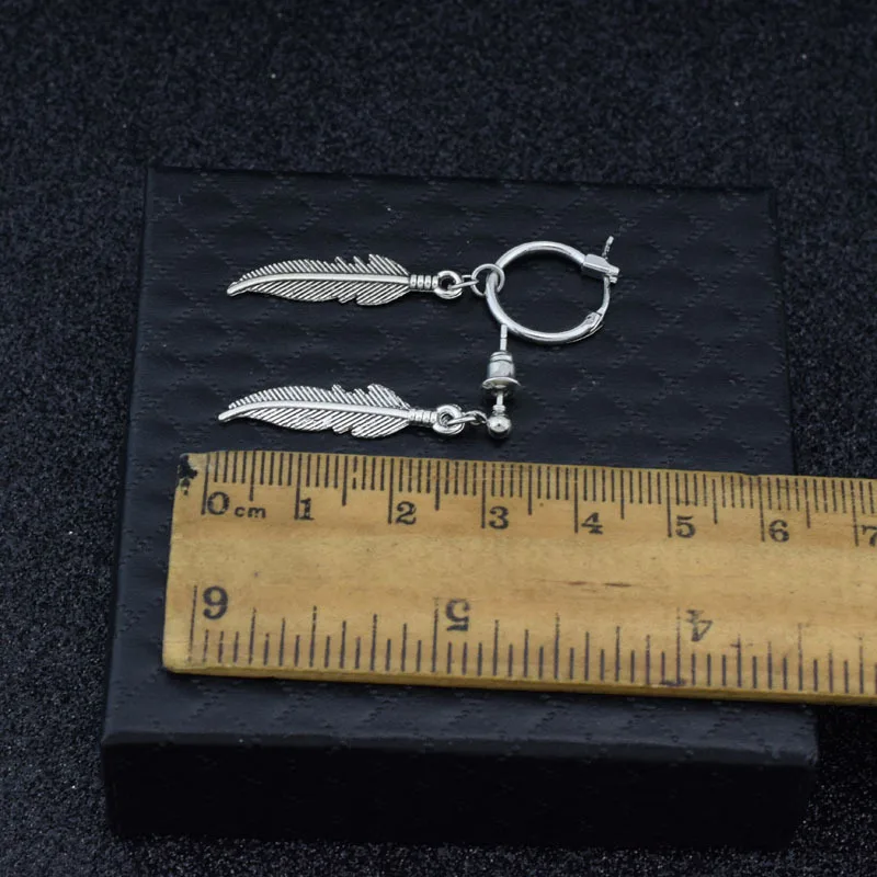 Vintage Silver Color Feather Drop Earings For Women Men Retro Leaf