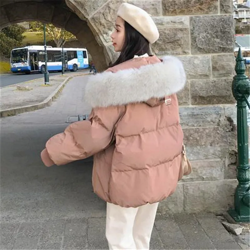 Розовая белая зимняя куртка женская Новая мода тонкая женская зимняя куртка утепленная парка пуховая хлопковая одежда воротник из искусственного меха лисы