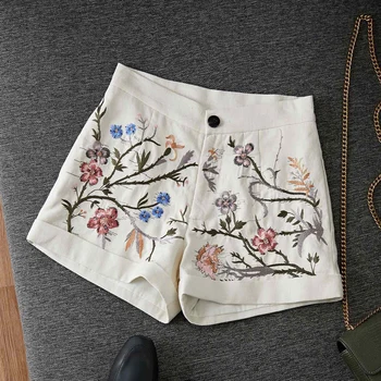 

Red RoosaRosee 2020 Summer Designer Runway Women Floral Embroidery Cotton Linen Elegant Holiday Shorts Lady Party Clothes New