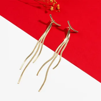 

Smiley tassel long earrings simple personality versatile S925 pin wedding gold-plated female fashion jewelry long earrings