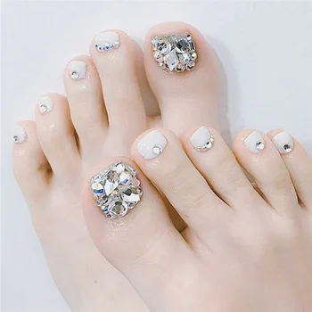 

24pcs Silver Full Diamond Natural Color Nail Art Wide Full Covered French Toe Nail Tips Artificial Women New False Foot Nails