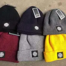 Новинка, модная классическая Высококачественная осенне-зимняя вязаная шапка для мужчин и женщин, утепленная, сохраняющая тепло